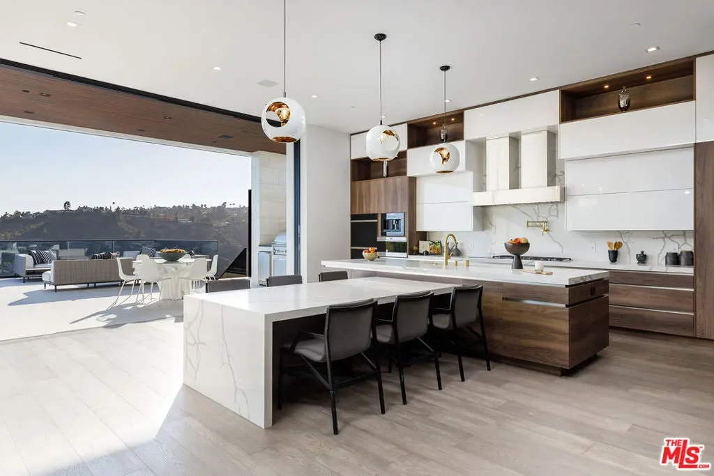 1475 Bel Air Road, Los Angeles, California, United States. - Photo 26