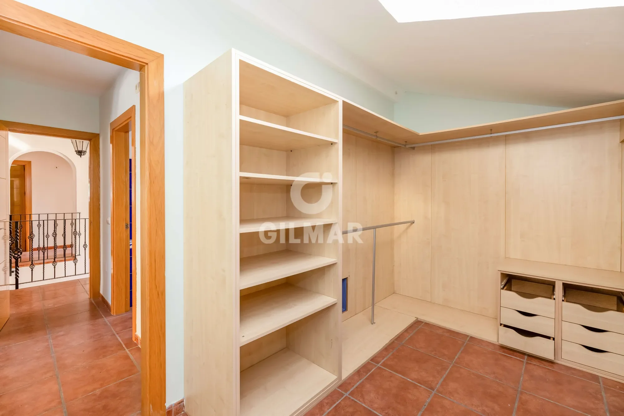 Gallery photo 10