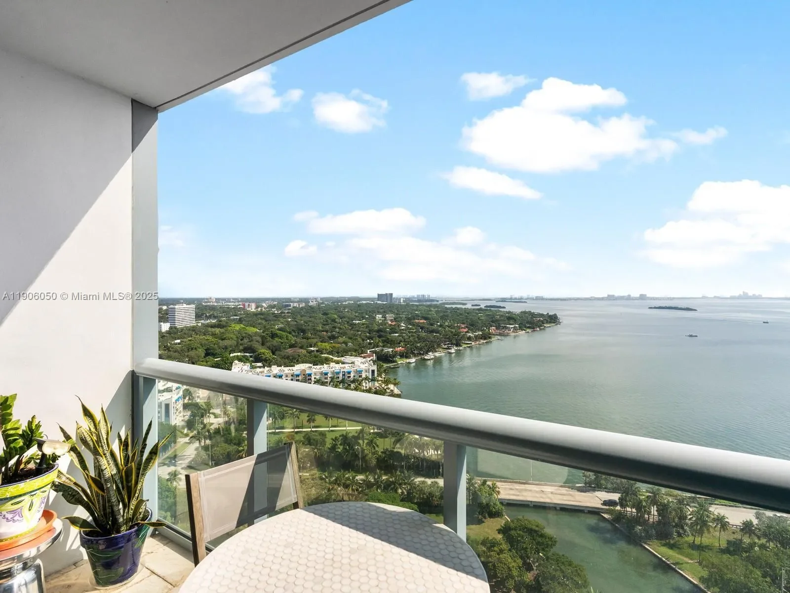 601 NE 36th St 2312, Miami, Florida, United States. - Photo 29
