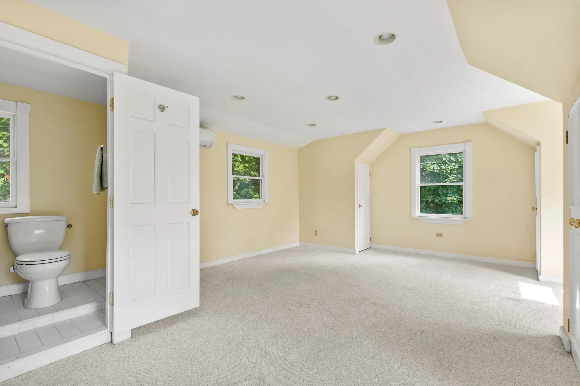 655 North Street, Harrison, NY 10580, Harrison, New York, United States. - Photo 2