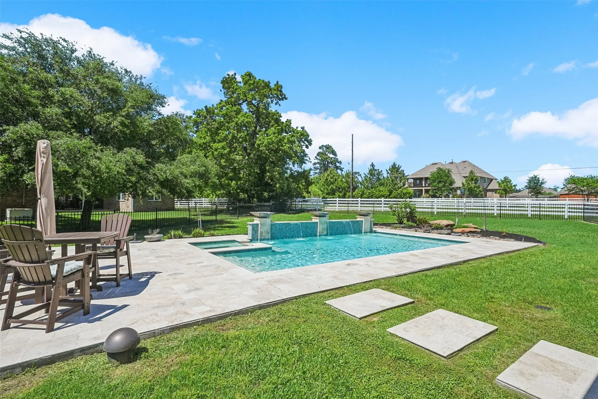 5924 Oak Leaf Court, Conroe, TX 77304, Conroe, Texas, United States. - Photo 35