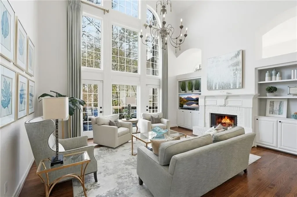 Gallery photo 1