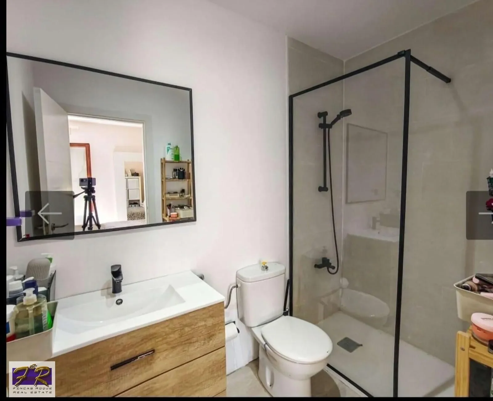 Gallery photo 3