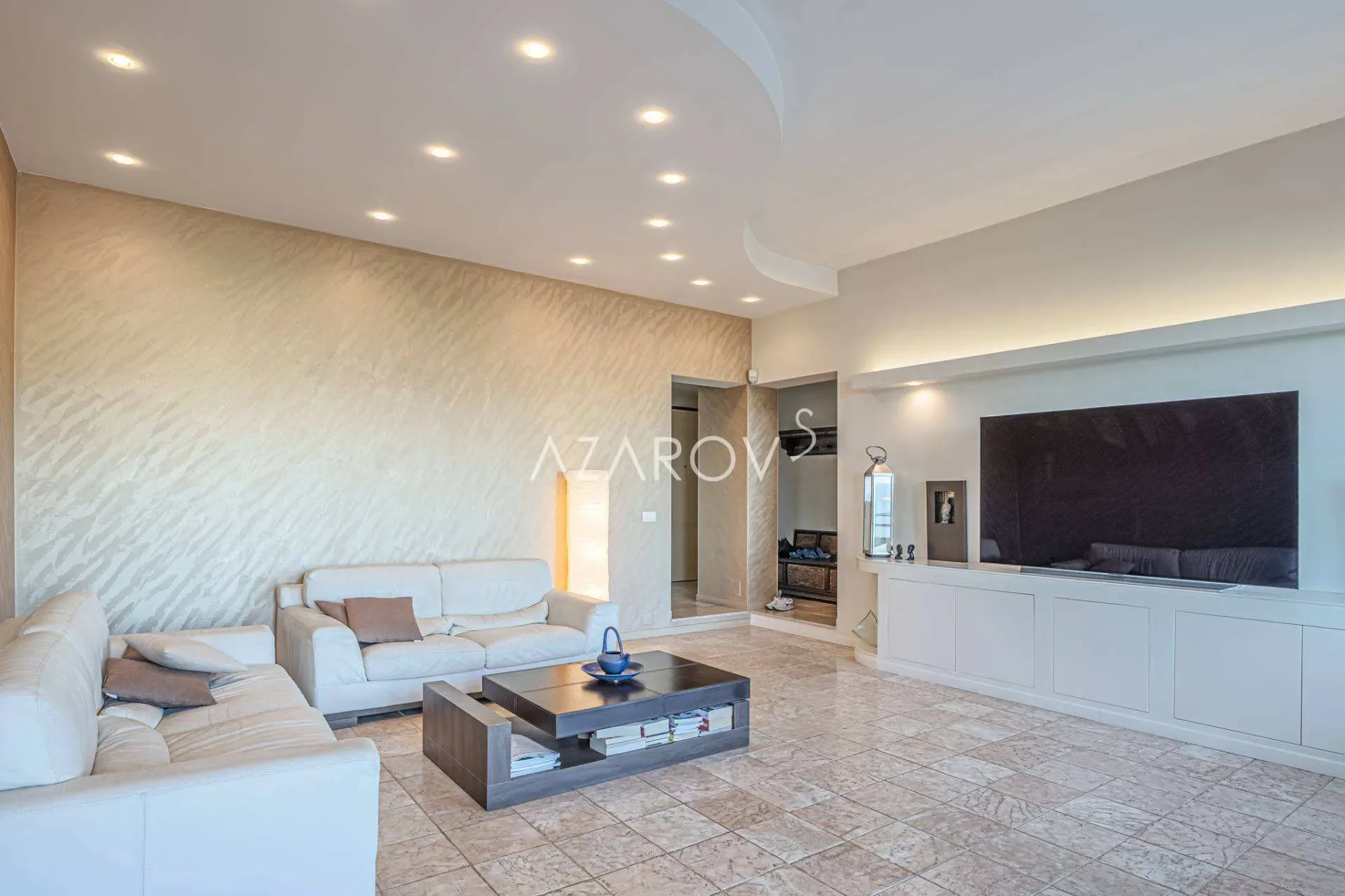 Gallery photo 10