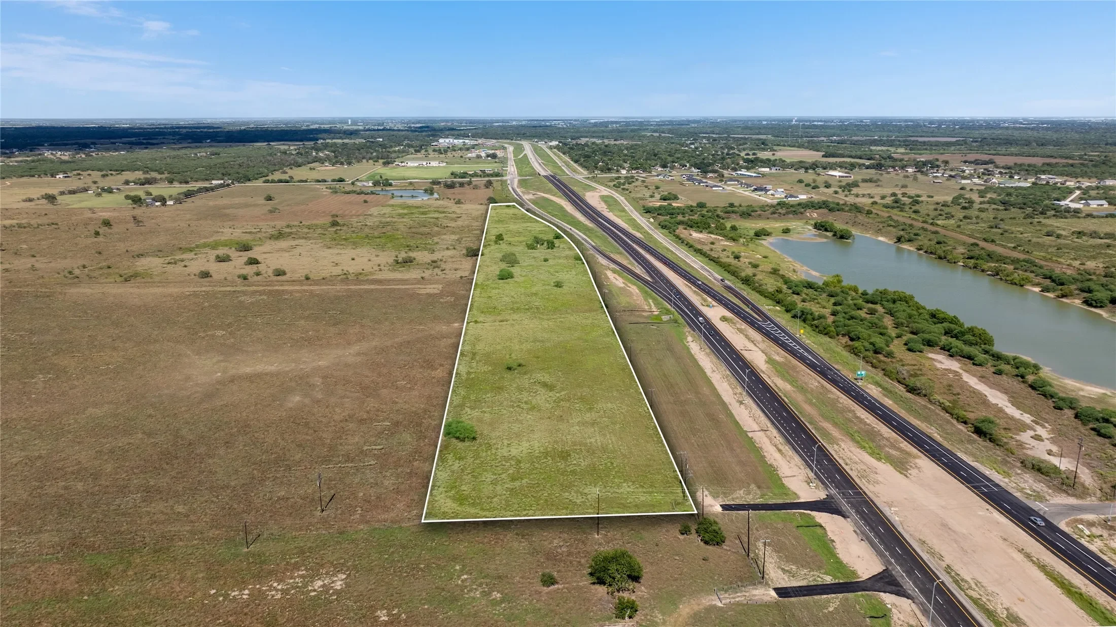 18804 Zac Lentz Parkway, Victoria, TX 77905, Victoria, Texas, United States. - Photo 8