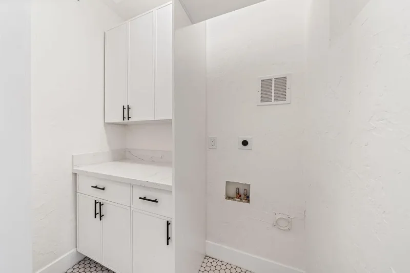 342 Malverne Road, West Palm Beach, FL 33405, West Palm Beach, Florida, United States. - Photo 16