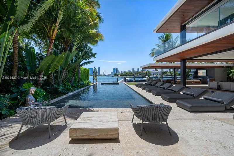 126 W San Marino Dr, Miami Beach, Florida, United States. - Photo 38