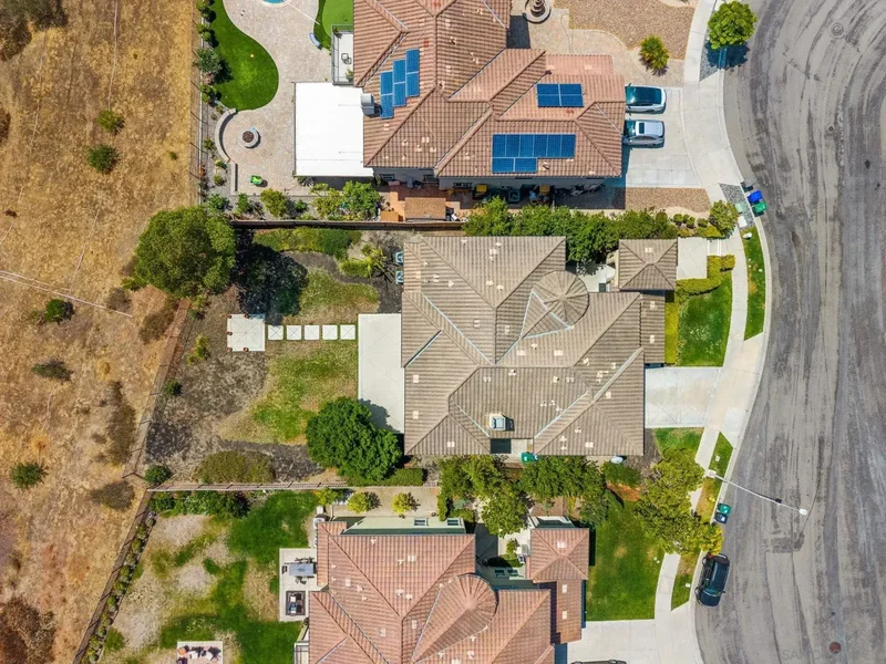 5527 Alexandrine Ct, Oceanside, CA 92057, Oceanside, California, United States. - Photo 27