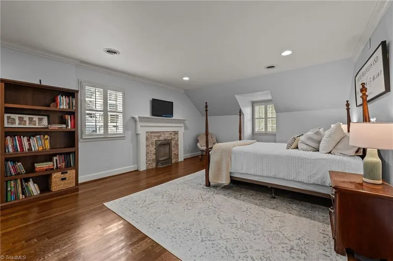 124 Beverly Place, Greensboro, NC 27403, Greensboro, North Carolina, United States. - Photo 7