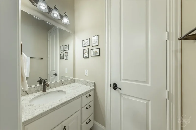 5507 Crest View Terrace Court, Fulshear, TX 77441, Fulshear, Texas, United States. - Photo 37
