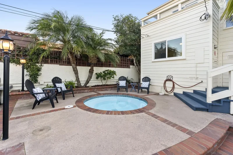 4474 Niagara Ave, San Diego, California, United States. - Photo 15