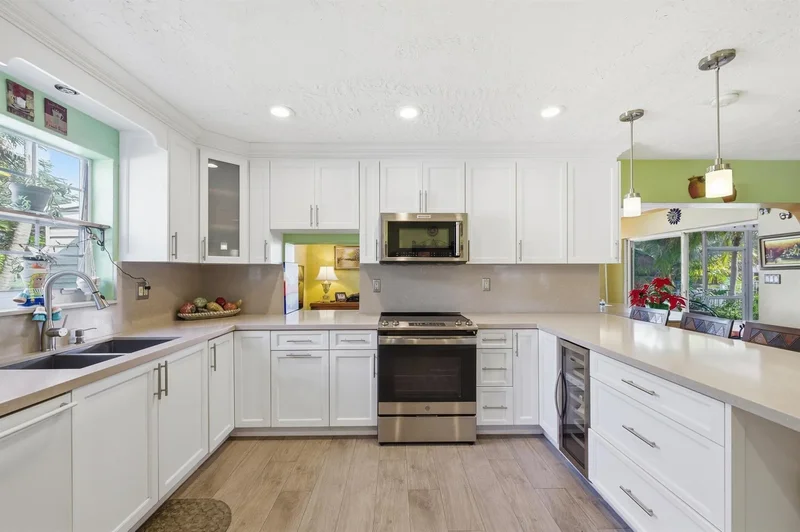 1811 NW 119th Avenue, Pembroke Pines, FL 33026, Pembroke Pines, Florida, United States. - Photo 15