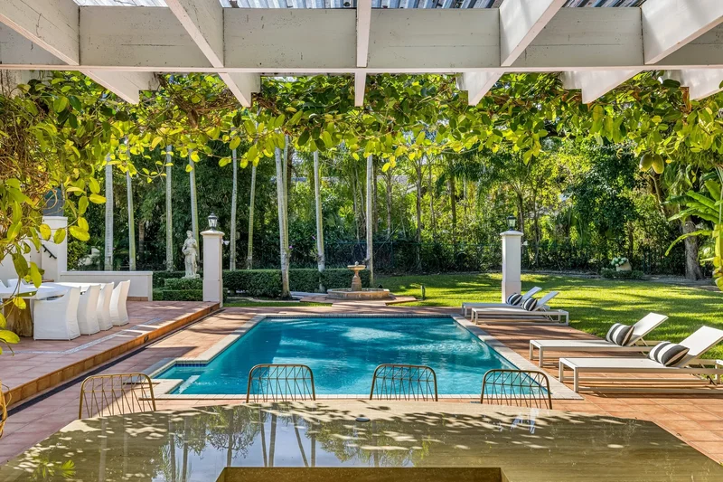 8000 Los Pinos Blvd , Coral Gables, FL 33143, Miami, Florida, United States. - Photo 19