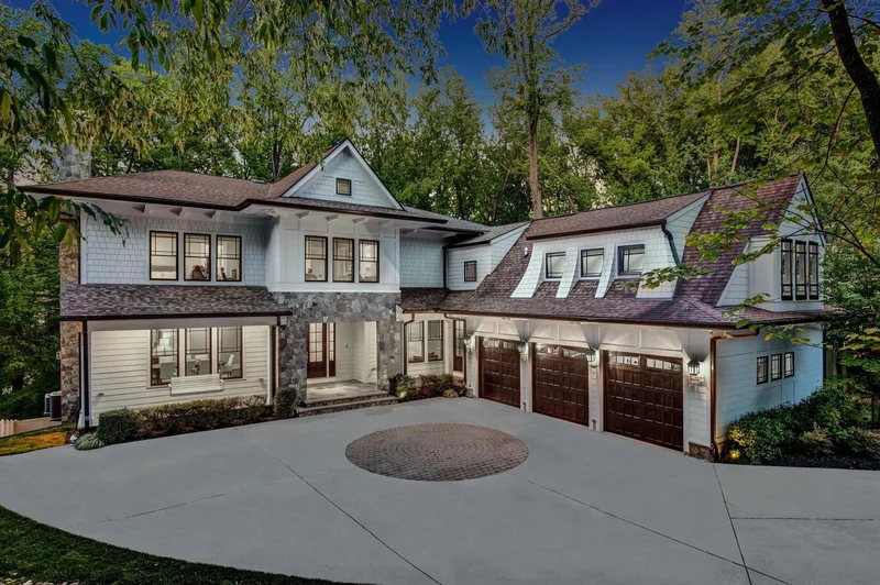 7004 River Oaks Drive,Mclean, Va, 22101