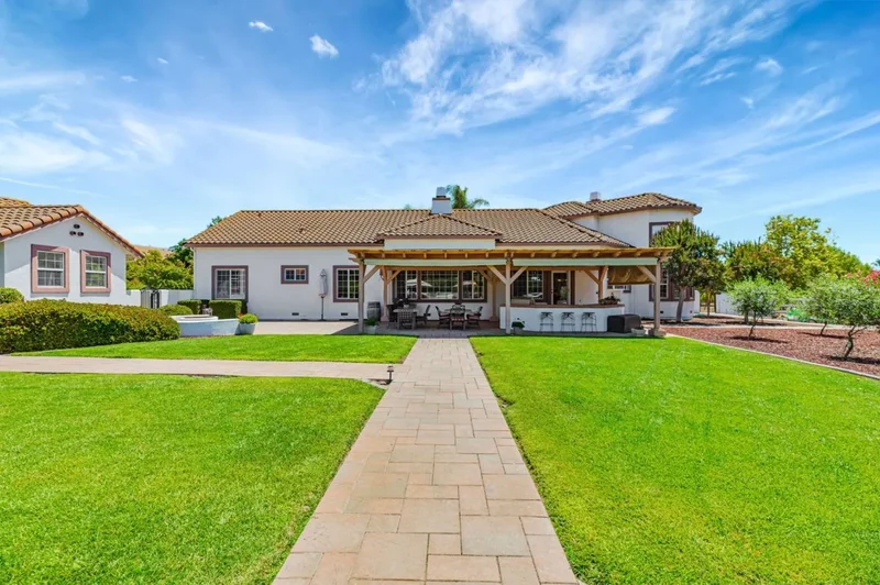 1152 Little River Drive, Hollister, California, United States. - Photo 39