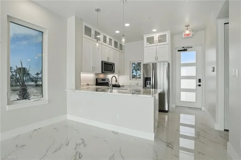 855 Lagoon ST, Fort Myers Beach, Florida, United States. - Photo 30