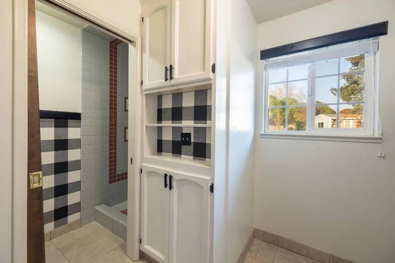3327 Country Club Boulevard, Stockton, CA 95204, Stockton, California, United States. - Photo 31