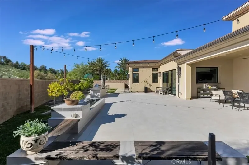 19858 Longhorn Drive, Los Angeles, California, United States. - Photo 45