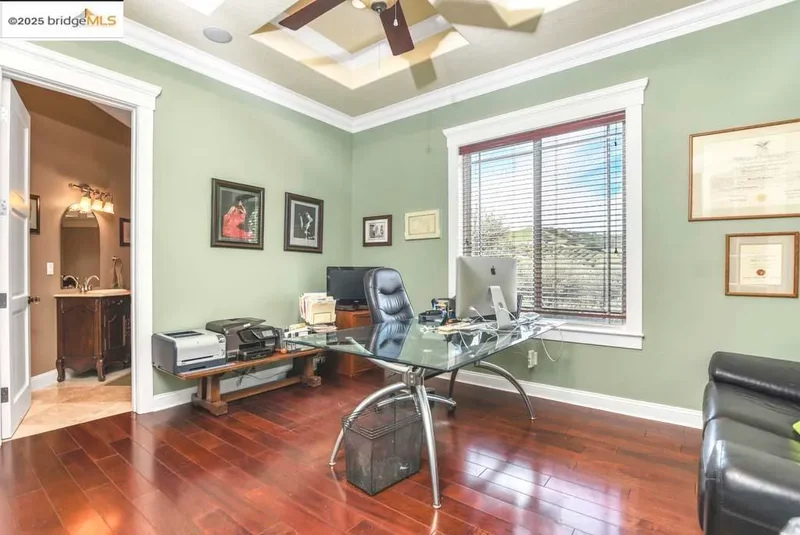 9050 Deer Valley Rd, Brentwood, California, United States. - Photo 31