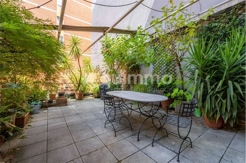180 sqm apartment with terrace in a period building