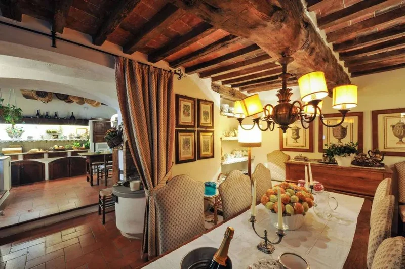 Castellina in Chianti, Tuscany, Italy. - Photo 15