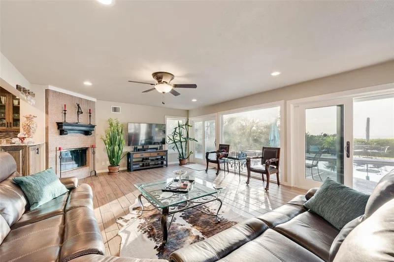 1819 W Belt Line Road, Cedar Hill, TX 75104, Cedar Hill, Texas, United States. - Photo 9