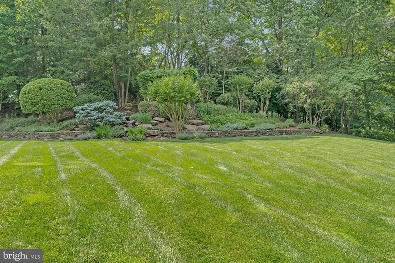 8014 GREENWICH WOODS DR, MCLEAN, VA, 22102, USA, McLean, Virginia, United States. - Photo 88