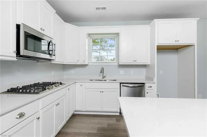 4020 Pughsville Road, Suffolk, Virginia, United States. - Photo 2