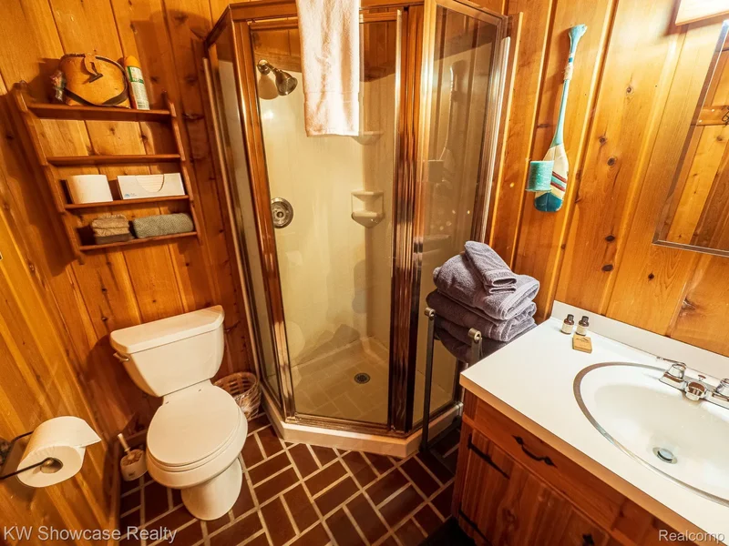 5146 LOWER SHORE Drive, West Traverse Twp, MI 49740, Wequetonsing, Michigan, United States. - Photo 11