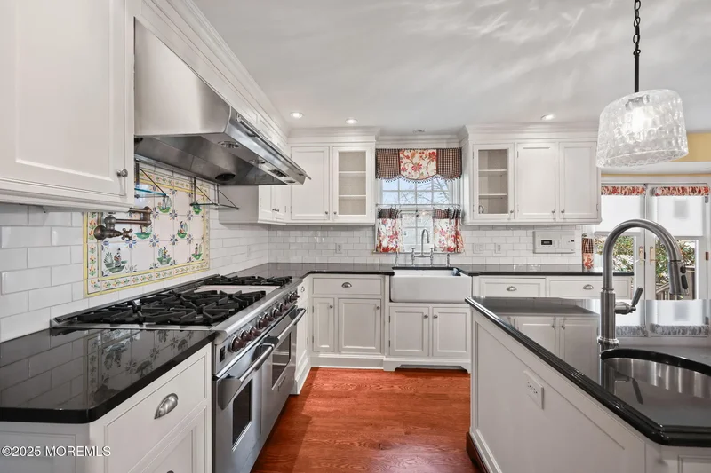 41 Thomas Drive, Manalapan, NJ 07726, Manalapan Township, New Jersey, United States. - Photo 26
