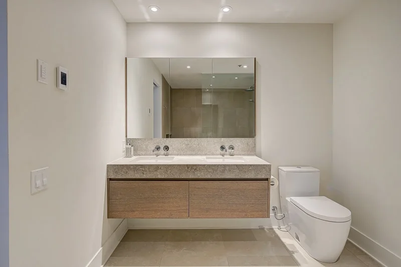 1719 Rue St-Patrick 207/305, Montréal, Quebec, Canada. - Photo 10