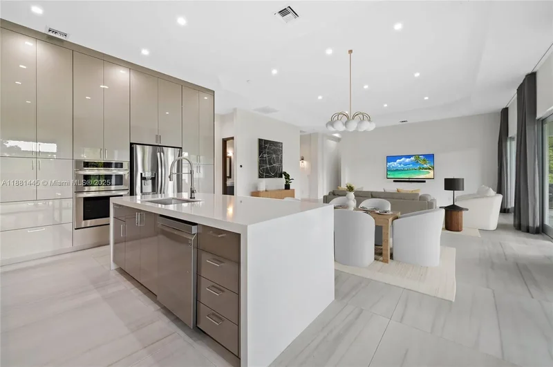 2400 SW 112th Ave, Davie, FL 33325, Davie, Florida, United States. - Photo 20