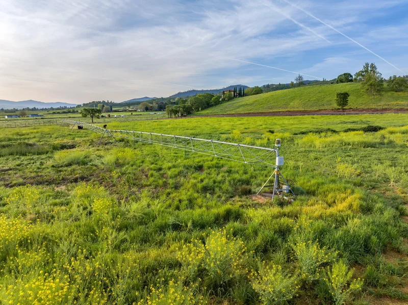 939 Carpenter Hill, Medford, OR, 97501, USA, Medford, Oregon, United States. - Photo 29