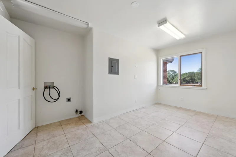 5151 Wild Horse Valley Road , Napa, CA 94558, Napa, California, United States. - Photo 43