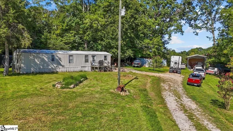 1443 Henderson Road, Gray Court, SC 29645, Gray Court, South Carolina, United States. - Photo 13
