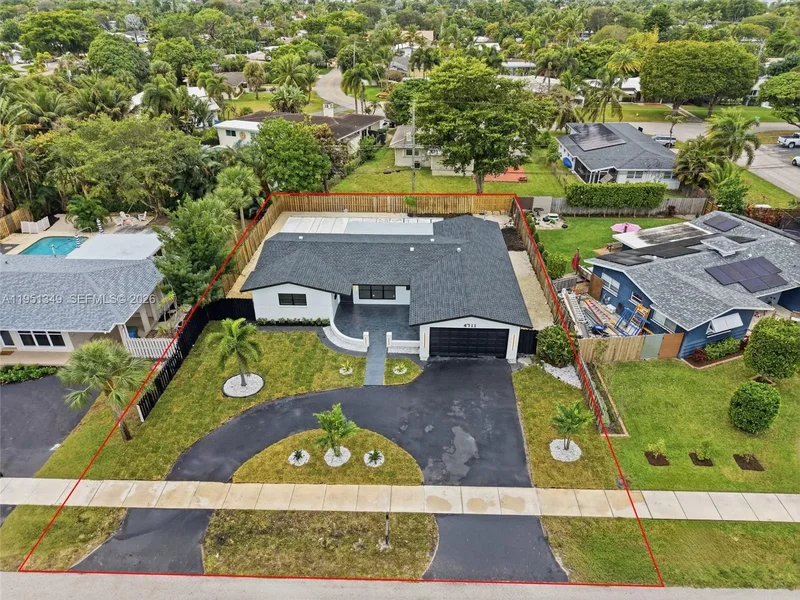 4711 NE 18th Ave, Oakland Park, Florida, United States. - Photo 32