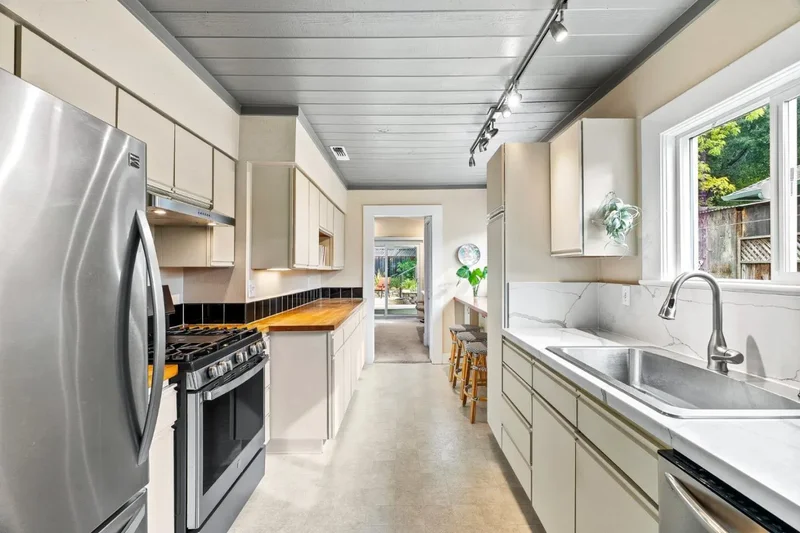 134 May Avenue, Santa Cruz, California, United States. - Photo 34