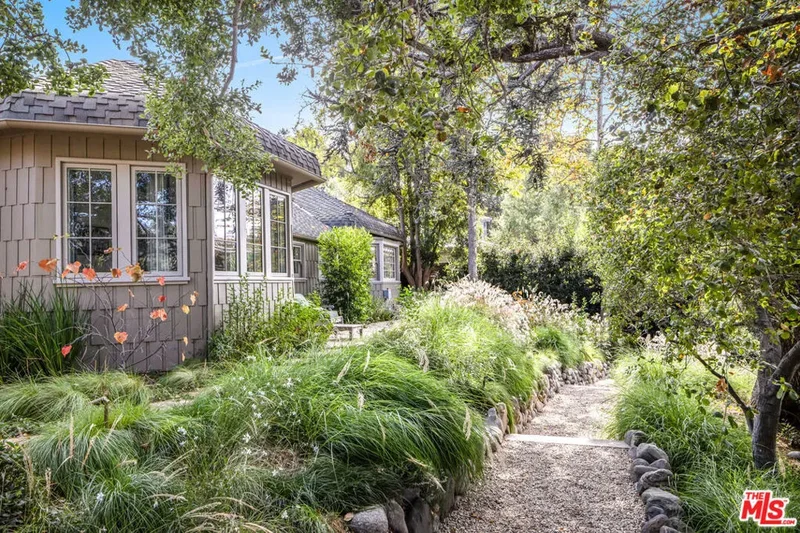 7 Latimer Road, Los Angeles, California, United States. - Photo 21