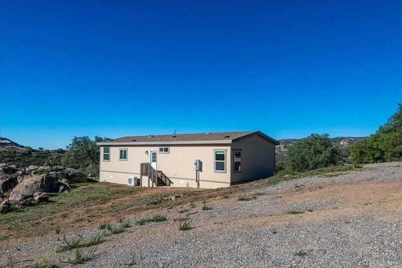 22815 Illahee Dr, Alpine, California, United States. - Photo 19