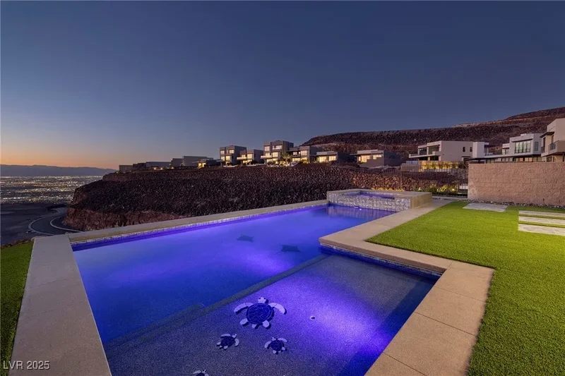 601 Overlook Rim Drive, Henderson, Nevada, United States. - Photo 26