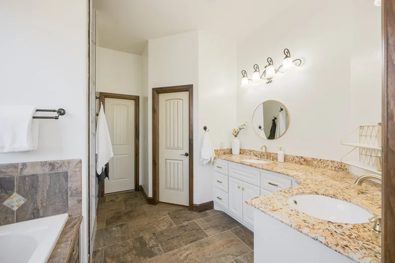701 Tacoma Bridge Court , Edmond, OK 73034, Edmond, Oklahoma, United States. - Photo 26