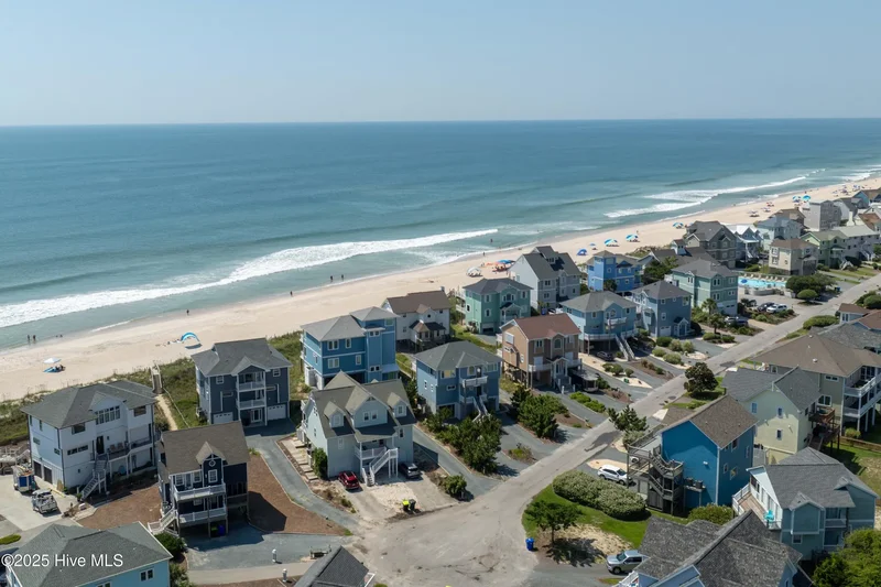 124 N Permuda Wynd Drive, North Topsail Beach, NC 28460, North Topsail Beach, North Carolina, United States. - Photo 3