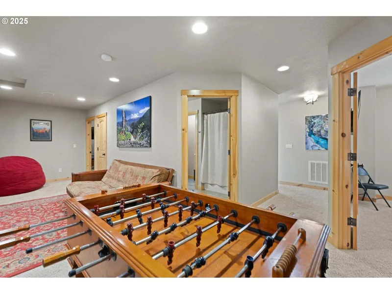 68182 E Twinberry Loop, Welches, OR 97067, Mount Hood Village, Oregon, United States. - Photo 32