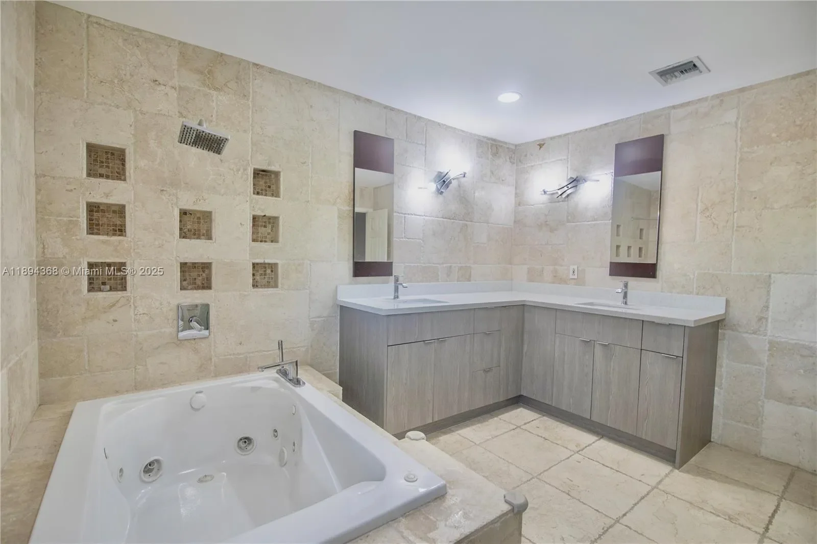 1543 Dorado Ave, Coral Gables, Florida, United States. - Photo 24