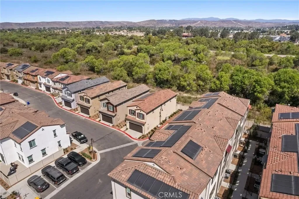 4398 Cadence Way, Oceanside, California, United States. - Photo 37