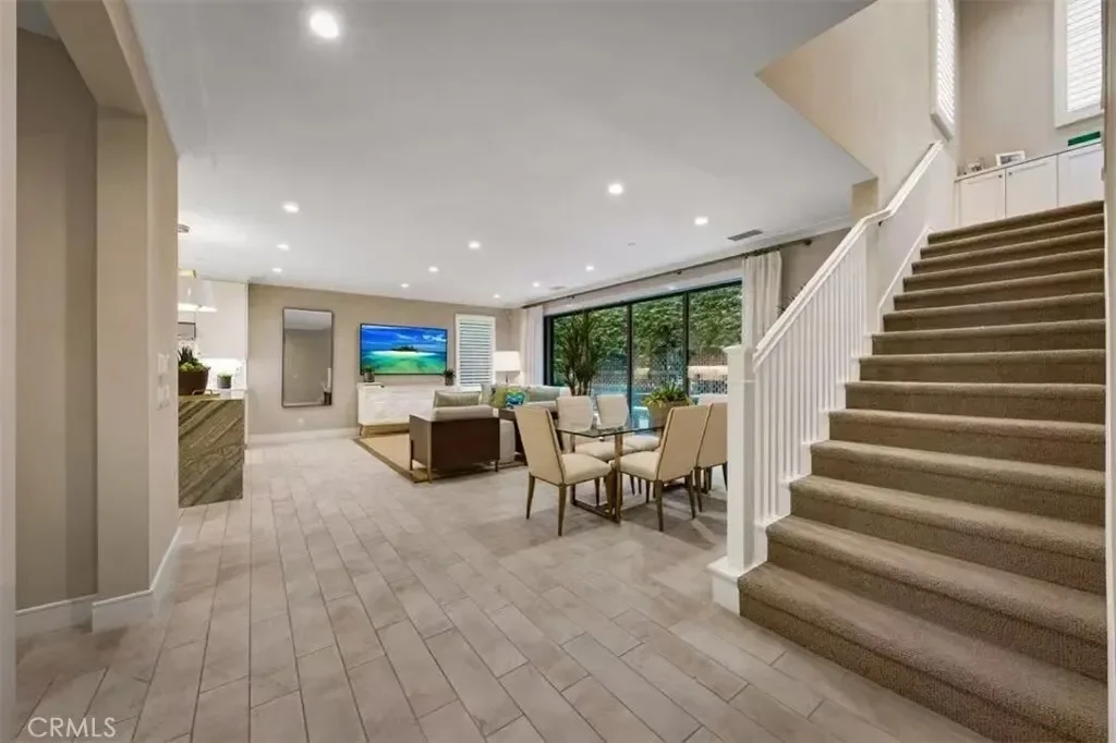 166 Villa Ridge, Irvine, California, United States. - Photo 11