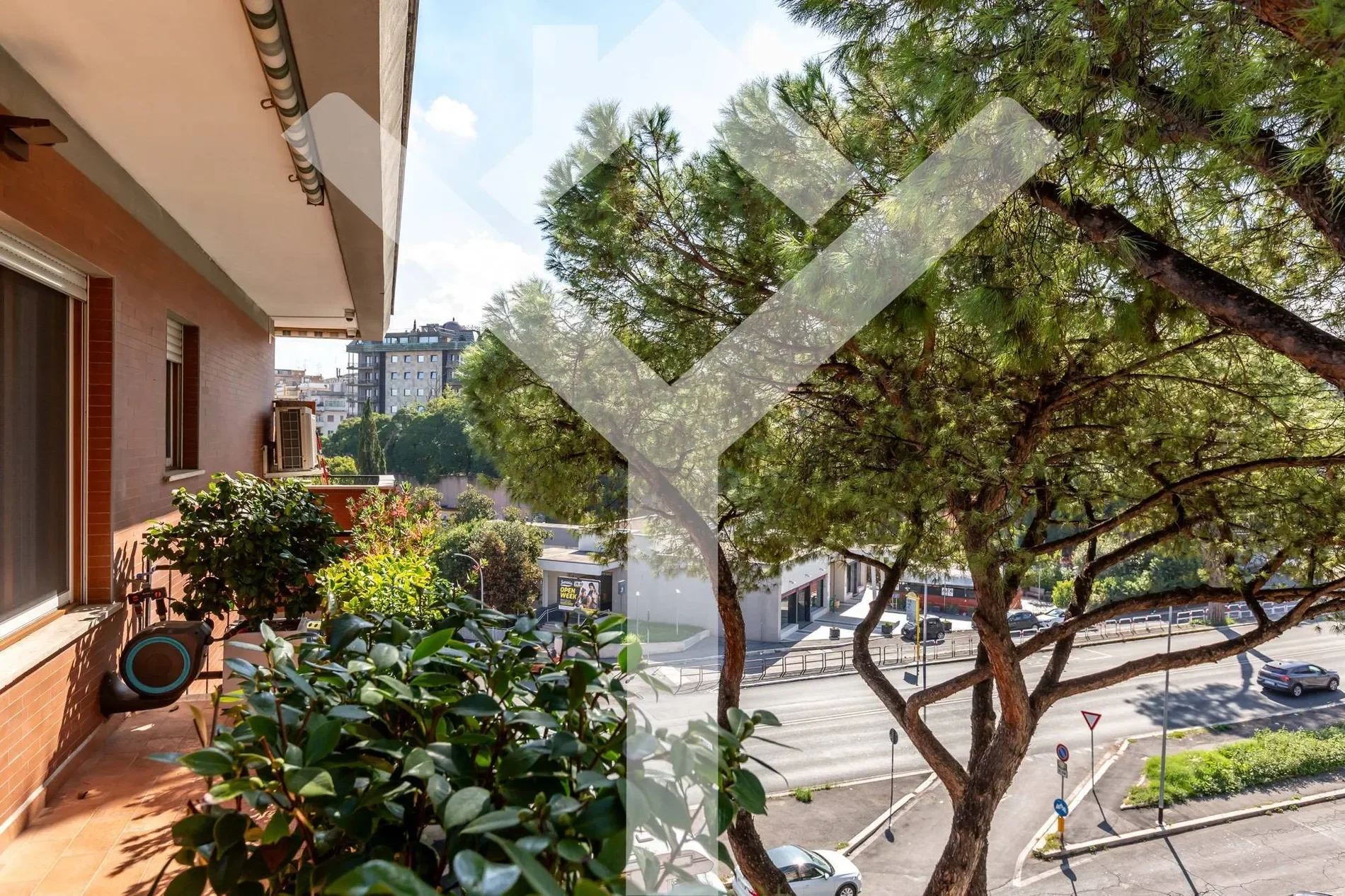 Roma Via Flaminia Nuova, Rome, Lazio, Italy. - Photo 33