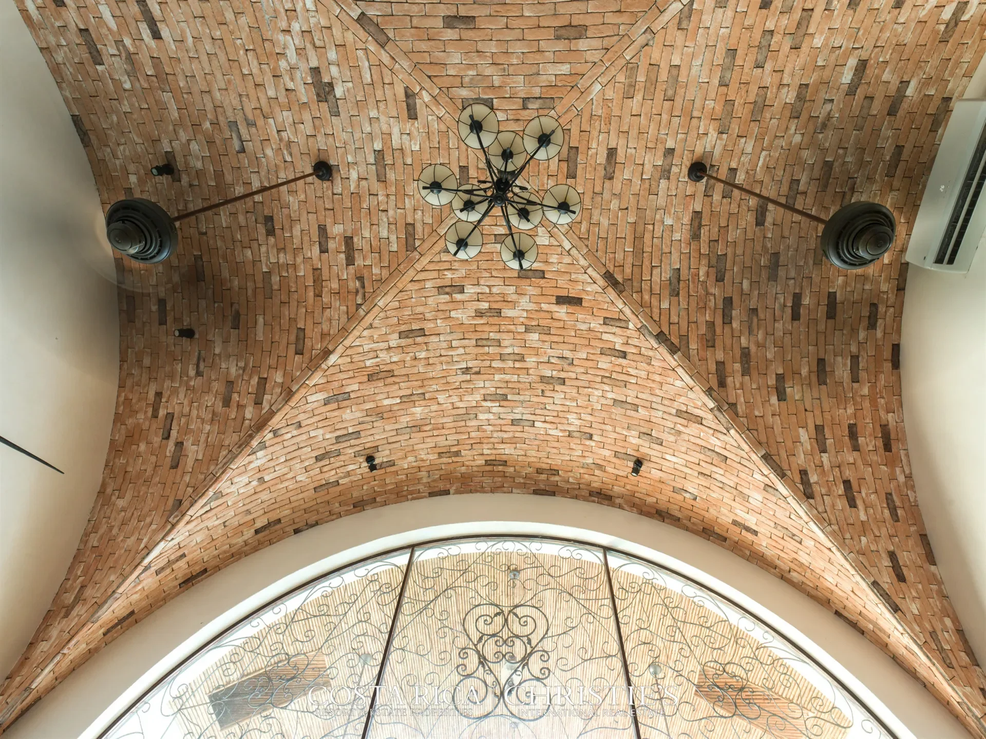 Gallery photo 8
