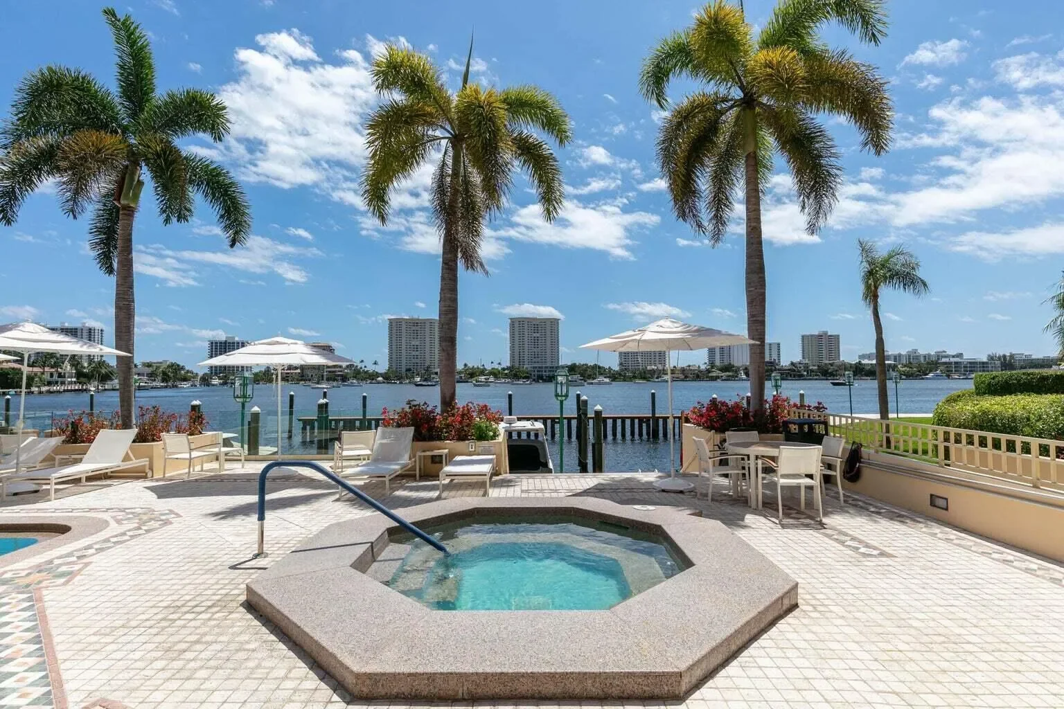 300 SE 5th Avenue, Boca Raton, Florida, United States. - Photo 13