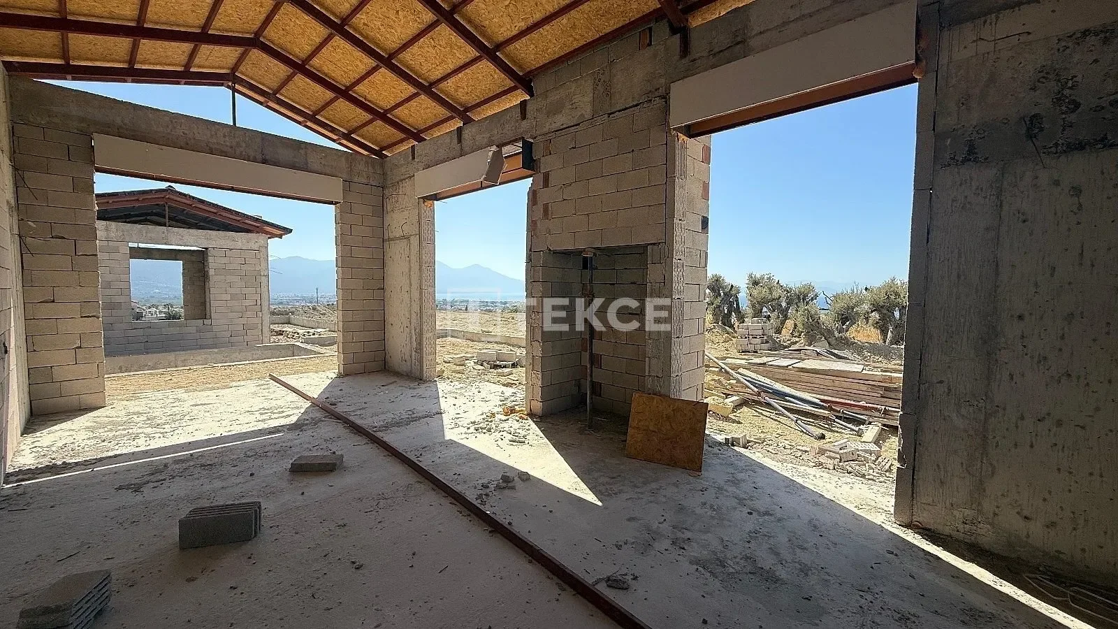 Gallery photo 4